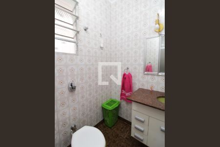 Casa à venda com 115m², 2 quartos e 1 vagaBanheiro