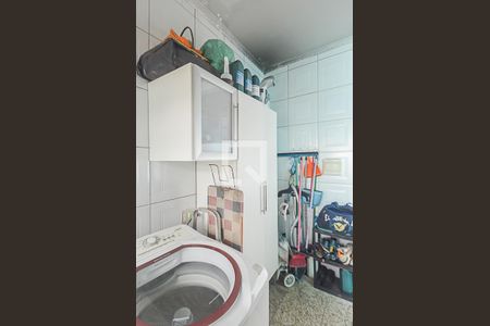 Casa à venda com 350m², 4 quartos e 4 vagas Casa à venda com 350m², 4 quartos e 4 vagasÁrea de Serviço