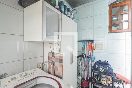 Casa à venda com 350m², 4 quartos e 4 vagas Casa à venda com 350m², 4 quartos e 4 vagasÁrea de Serviço