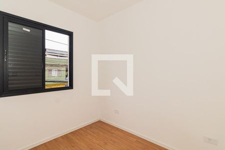 Quarto 2 de apartamento para alugar com 2 quartos, 40m² em Vila Gustavo, São Paulo