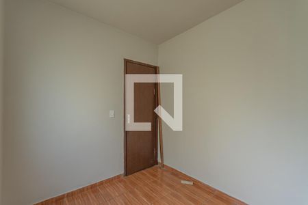 Quarto 2 de apartamento para alugar com 2 quartos, 50m² em Indaiá, Belo Horizonte