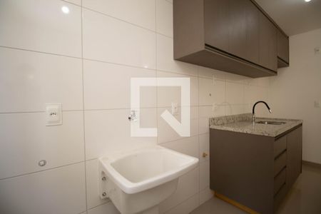 Apartamento para alugar com 58m², 2 quartos e 1 vaga Apartamento para alugar com 58m², 2 quartos e 1 vagaCozinha e Área de Serviço