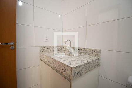 Apartamento para alugar com 58m², 2 quartos e 1 vaga Apartamento para alugar com 58m², 2 quartos e 1 vagaBanheiro da Suíte