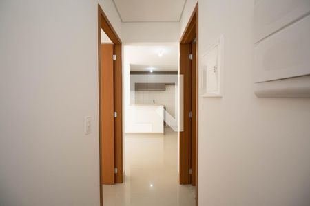 Apartamento para alugar com 58m², 2 quartos e 1 vaga Apartamento para alugar com 58m², 2 quartos e 1 vagaCorredor