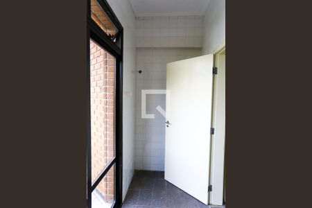 Apartamento para alugar com 80m², 2 quartos e 1 vagaÁrea de Serviço