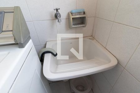 Apartamento para alugar com 58m², 2 quartos e 1 vagaÁrea de Serviço