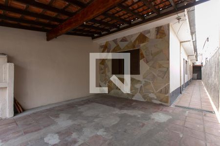 Casa para alugar com 130m², 2 quartos e 2 vagas Casa para alugar com 130m², 2 quartos e 2 vagasGaragem