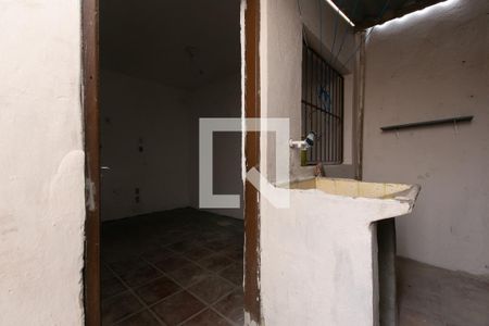 Casa para alugar com 130m², 2 quartos e 2 vagas Casa para alugar com 130m², 2 quartos e 2 vagasÁrea de Serviço