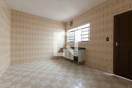 Casa para alugar com 130m², 2 quartos e 2 vagas Casa para alugar com 130m², 2 quartos e 2 vagasCozinha