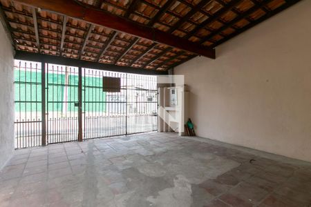 Casa para alugar com 130m², 2 quartos e 2 vagas Casa para alugar com 130m², 2 quartos e 2 vagasGaragem