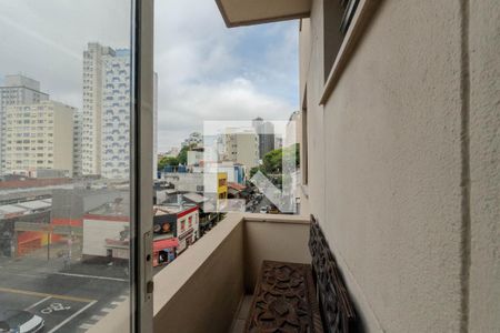 Apartamento à venda com 104m², 2 quartos e sem vagaSacada