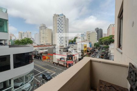 Apartamento à venda com 104m², 2 quartos e sem vagaSacada