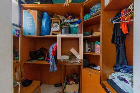 Apartamento para alugar com 195m², 2 quartos e 2 vagasQuarto de Serviço