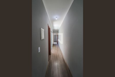 Casa para alugar com 64m², 2 quartos e 1 vaga Casa para alugar com 64m², 2 quartos e 1 vagaCorredor