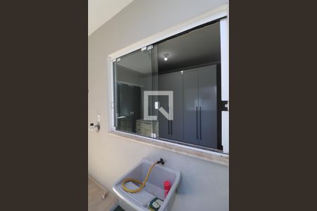 Casa para alugar com 64m², 2 quartos e 1 vaga Casa para alugar com 64m², 2 quartos e 1 vagaÁrea de Serviço
