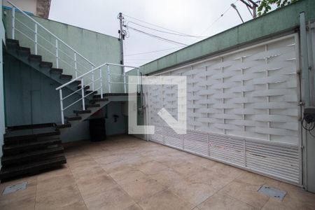 Casa à venda com 180m², 2 quartos e 1 vaga Casa à venda com 180m², 2 quartos e 1 vagaÁrea comum