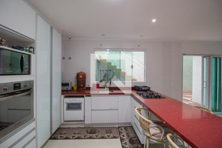 Casa à venda com 180m², 2 quartos e 1 vaga Casa à venda com 180m², 2 quartos e 1 vagaCozinha