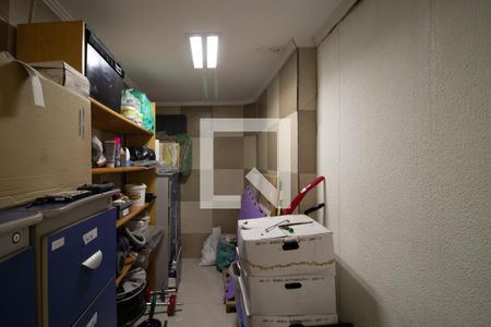 Casa à venda com 180m², 2 quartos e 1 vaga Casa à venda com 180m², 2 quartos e 1 vagaQuarto de serviço