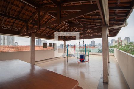 Casa à venda com 180m², 2 quartos e 1 vaga Casa à venda com 180m², 2 quartos e 1 vagaChurrasqueira