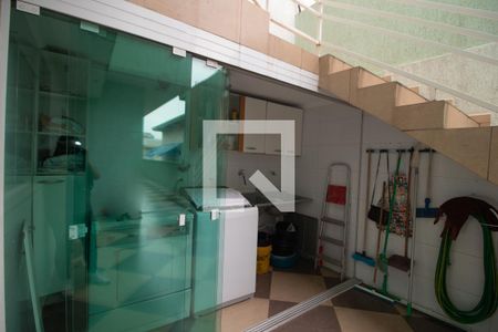 Casa à venda com 180m², 2 quartos e 1 vaga Casa à venda com 180m², 2 quartos e 1 vagaÁrea de Serviço