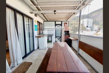 Apartamento para alugar com 138m², 3 quartos e 3 vagasCobertura