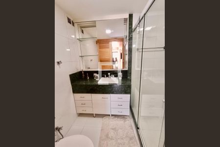 Apartamento para alugar com 138m², 3 quartos e 3 vagasSuíte 1 banheiro