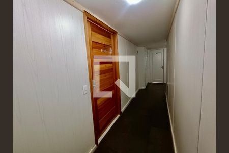 Apartamento para alugar com 138m², 3 quartos e 3 vagasHall
