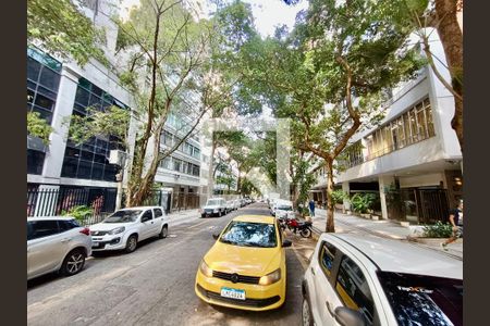 Apartamento para alugar com 138m², 3 quartos e 3 vagasVista da Rua