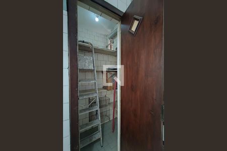 Apartamento à venda com 160m², 4 quartos e 1 vagaCozinha - despensa