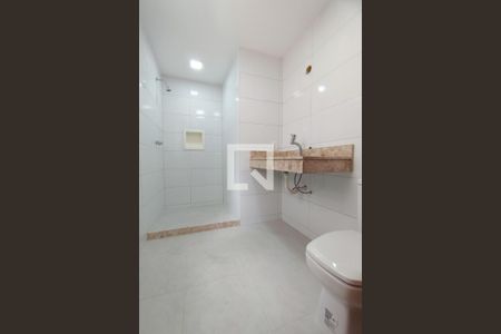 Apartamento à venda com 160m², 4 quartos e 1 vagaBanheiro da suíte