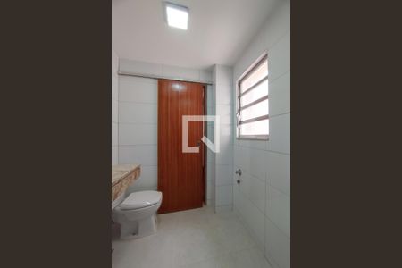 Apartamento à venda com 160m², 4 quartos e 1 vagaBanheiro da suíte