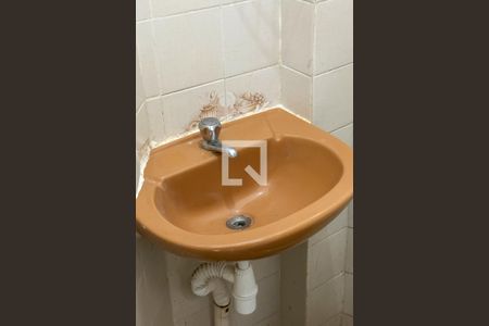 Apartamento à venda com 75m², 2 quartos e sem vagaBanheiro de serviço