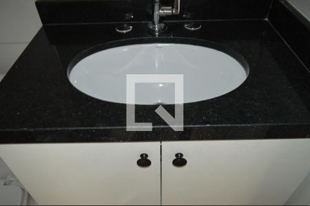 Banheiro de kitnet/studio para alugar com 1 quarto, 35m² em Vila São José (ipiranga), São Paulo