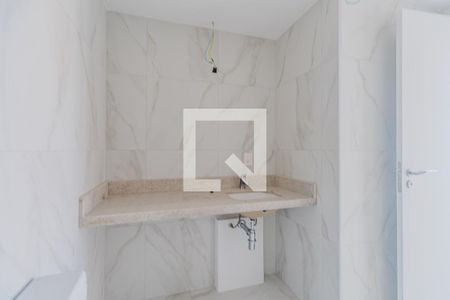 Apartamento à venda com 98m², 2 quartos e 2 vagasBanheiro do Quarto 2