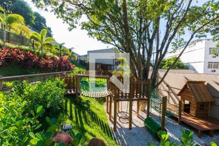 Apartamento para alugar com 64m², 3 quartos e 1 vagaÁrea comum