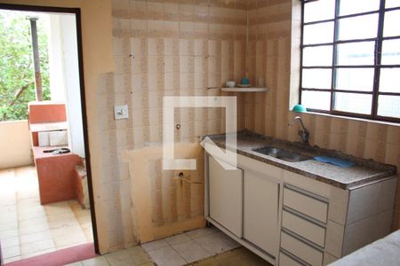 Casa à venda com 350m², 5 quartos e 1 vagaCozinha