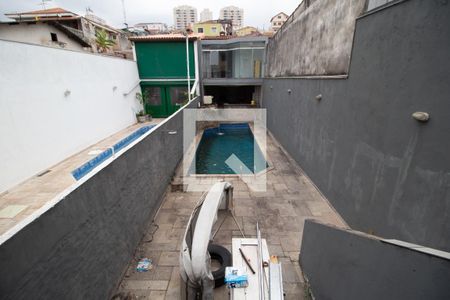 Casa à venda com 400m², 3 quartos e 6 vagasCorredor