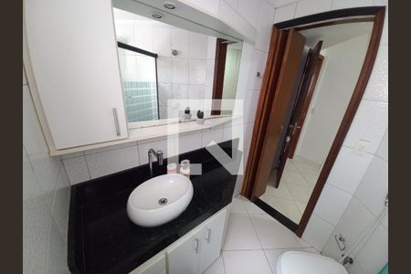Apartamento para alugar com 92m², 2 quartos e 1 vaga Apartamento para alugar com 92m², 2 quartos e 1 vagaBanheiro da Suíte