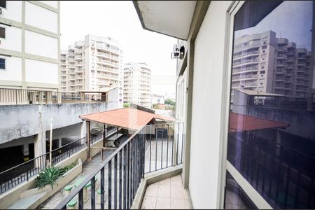 Apartamento à venda com 65m², 2 quartos e 1 vagaVaranda da Sala