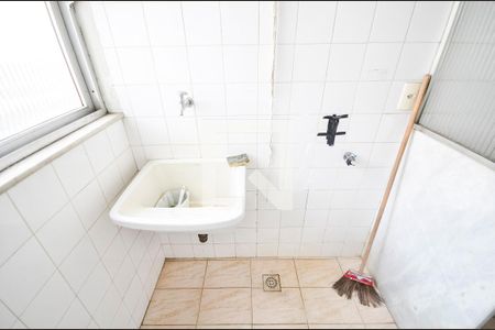 Apartamento à venda com 65m², 2 quartos e 1 vagaÁrea de Serviço