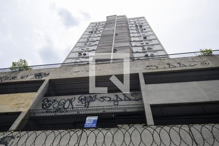 Apartamento à venda com 65m², 2 quartos e 1 vagaFachada