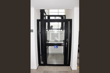 Apartamento para alugar com 60m², 2 quartos e 1 vaga Apartamento para alugar com 60m², 2 quartos e 1 vagaElevador Deficiente