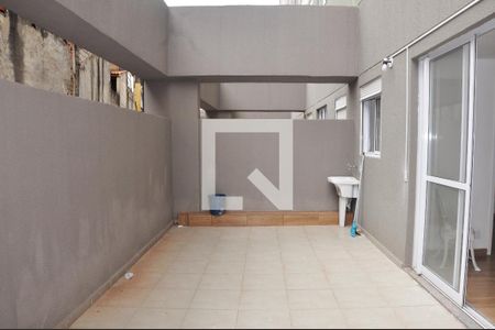 Apartamento para alugar com 60m², 2 quartos e 1 vaga Apartamento para alugar com 60m², 2 quartos e 1 vagaVaranda da Sala com Área de Serviço