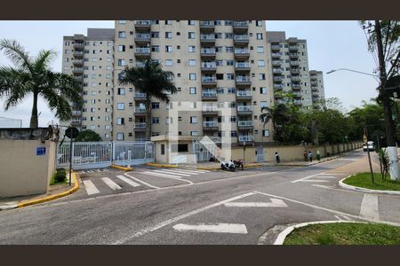 Apartamento para alugar com 56m², 2 quartos e 1 vaga Apartamento para alugar com 56m², 2 quartos e 1 vagaFachada
