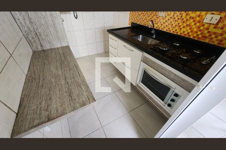 Apartamento para alugar com 56m², 2 quartos e 1 vaga Apartamento para alugar com 56m², 2 quartos e 1 vagaCozinha