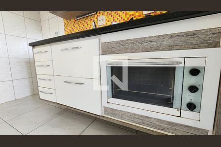 Apartamento para alugar com 56m², 2 quartos e 1 vaga Apartamento para alugar com 56m², 2 quartos e 1 vagaDetalhe da cozinha