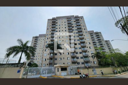Apartamento para alugar com 56m², 2 quartos e 1 vaga Apartamento para alugar com 56m², 2 quartos e 1 vagaFachada