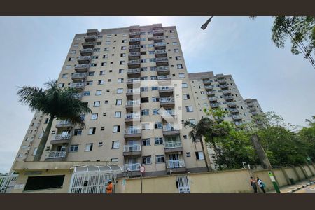 Apartamento para alugar com 56m², 2 quartos e 1 vaga Apartamento para alugar com 56m², 2 quartos e 1 vagaFachada