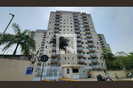 Apartamento para alugar com 56m², 2 quartos e 1 vaga Apartamento para alugar com 56m², 2 quartos e 1 vagaFachada