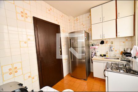 Apartamento à venda com 86m², 3 quartos e 2 vagas Apartamento à venda com 86m², 3 quartos e 2 vagasCozinha